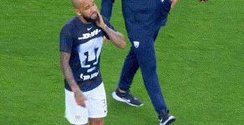 博鱼官网-【甘伯杯】莱万处子球+2助 佩德里2射1传 巴萨6比0